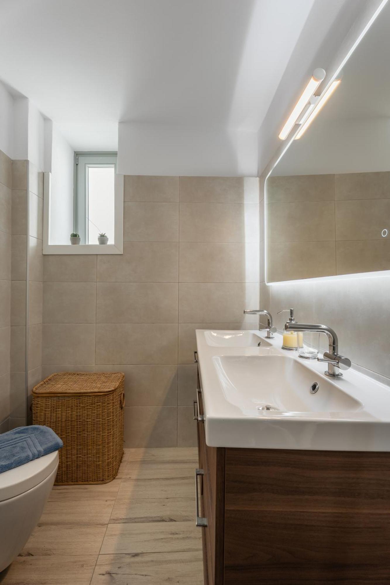 Caper-2 Bedroom Traditional Home With Amazing View ناوسا المظهر الخارجي الصورة